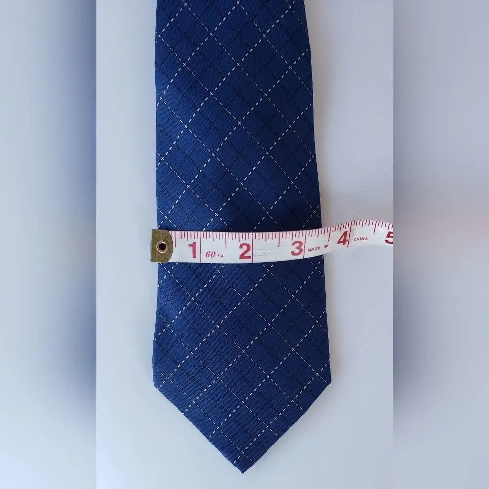 Hermes Made in France 100% Silk Men's Tie